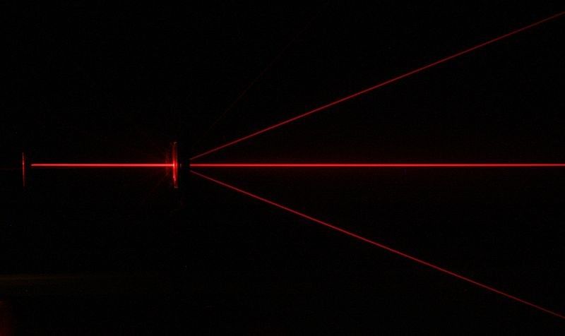 5-5-2g diffraction grating red laser.jpg